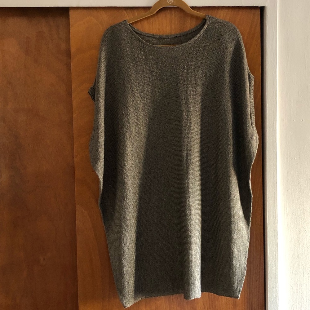 Boxy Tunic Sweater with Subtle Sheen